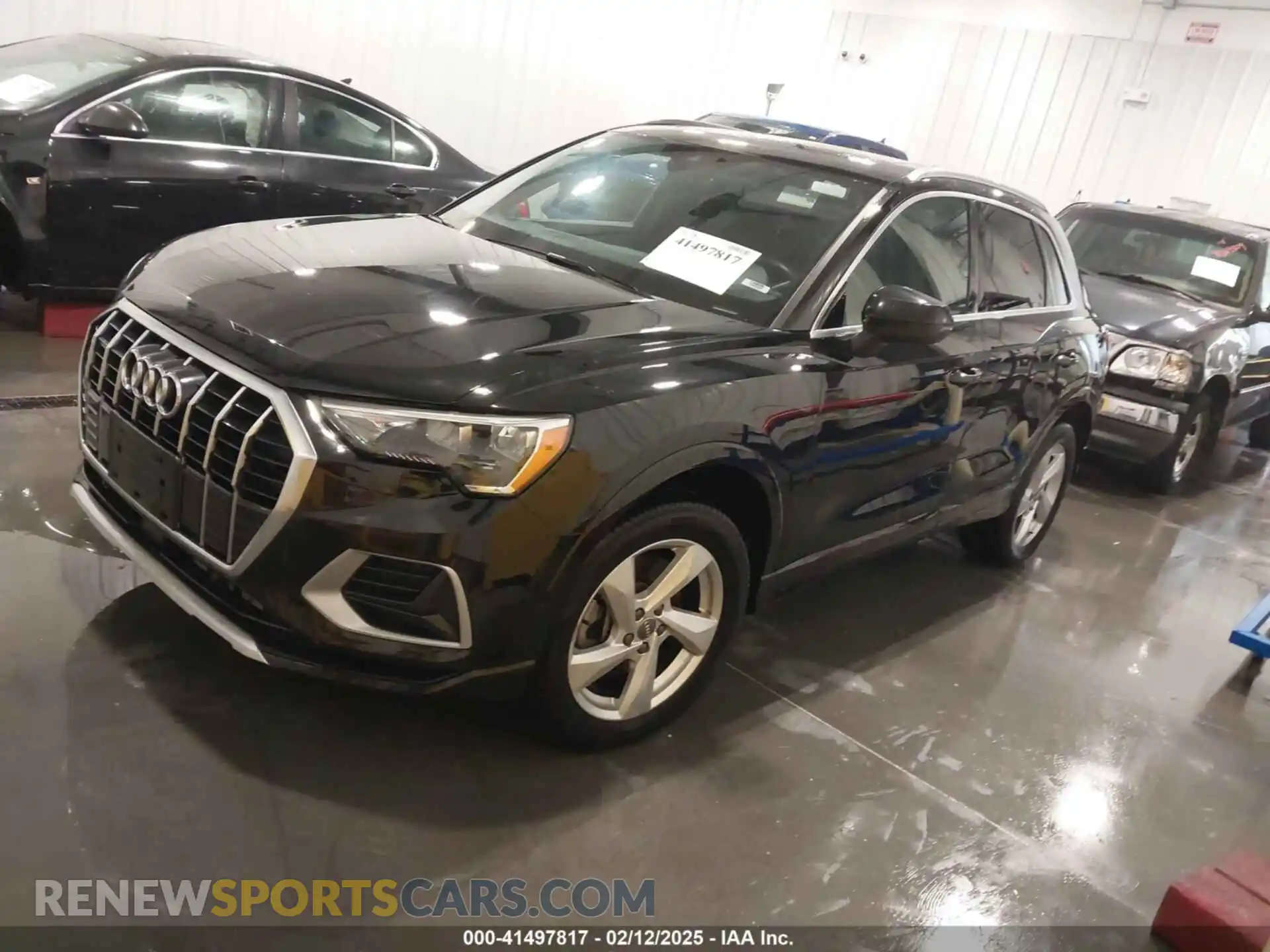 2 Photograph of a damaged car WA1AECF33L1035892 AUDI Q3 2020