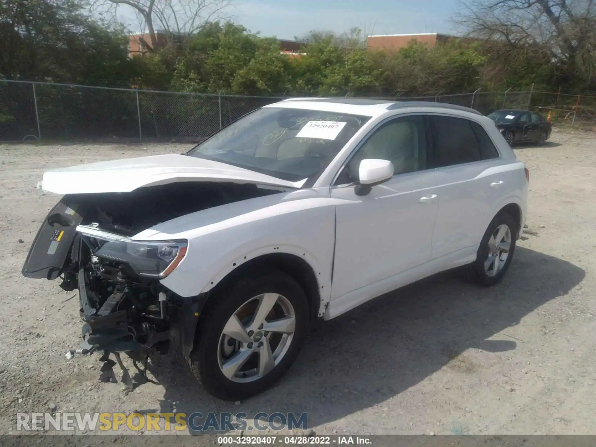 2 Photograph of a damaged car WA1AECF33L1044561 AUDI Q3 2020