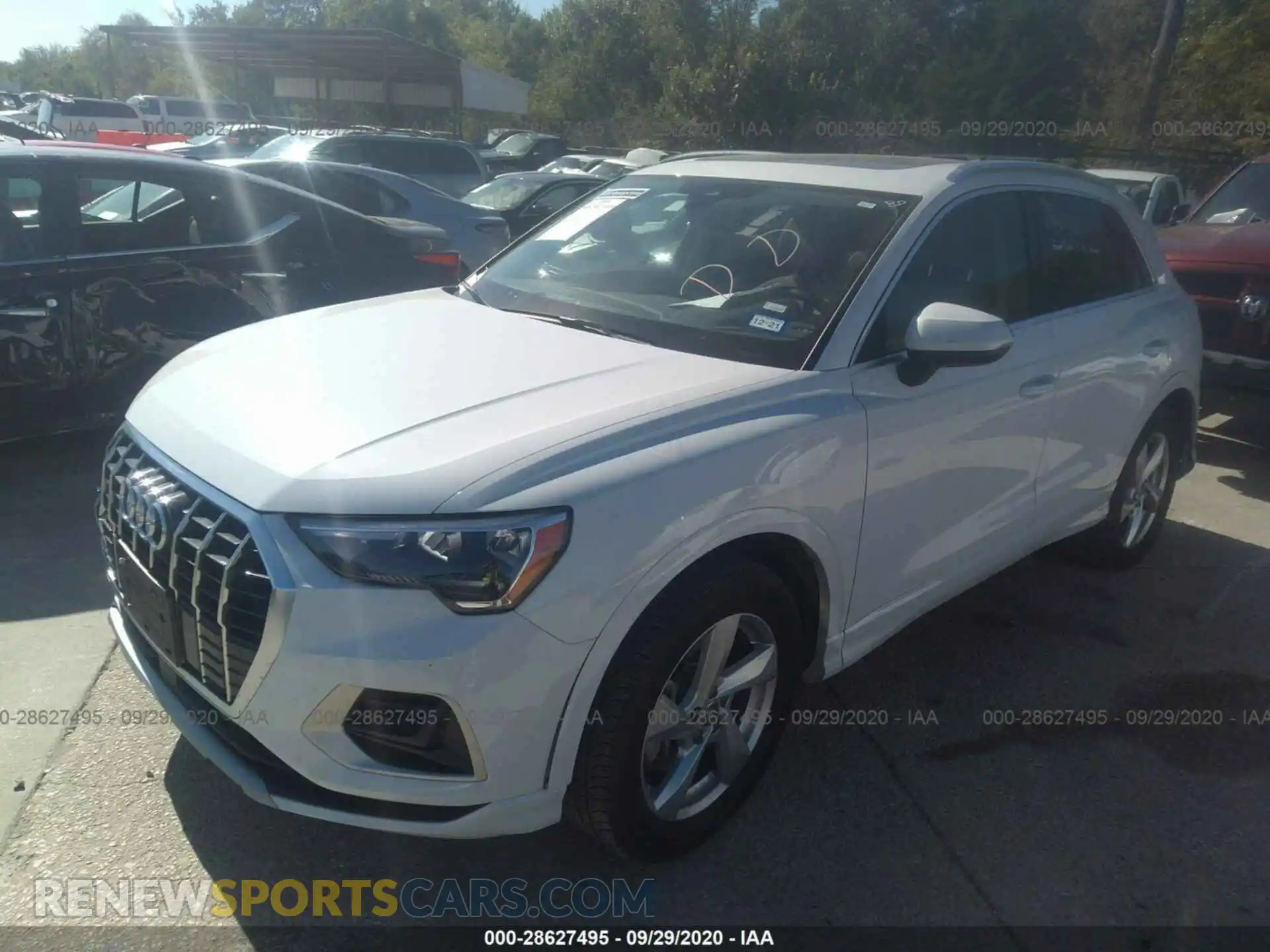 2 Photograph of a damaged car WA1AECF33L1055768 AUDI Q3 2020