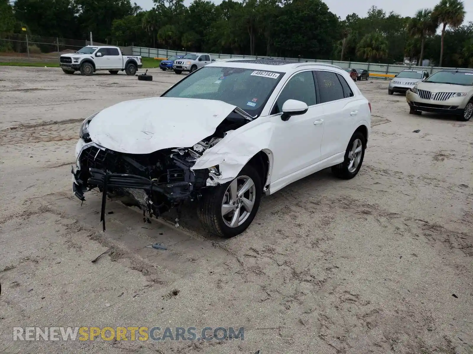 2 Photograph of a damaged car WA1AECF33L1100854 AUDI Q3 2020