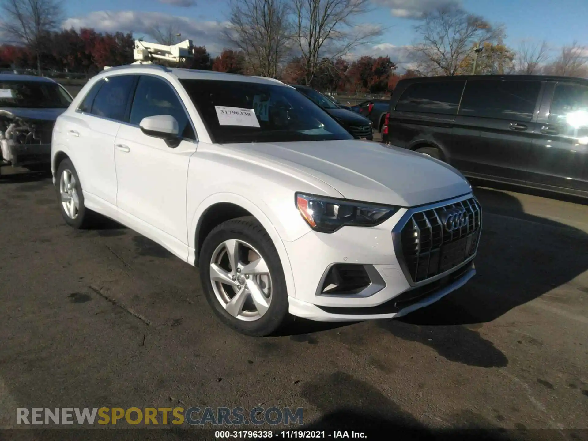 1 Photograph of a damaged car WA1AECF34L1084860 AUDI Q3 2020