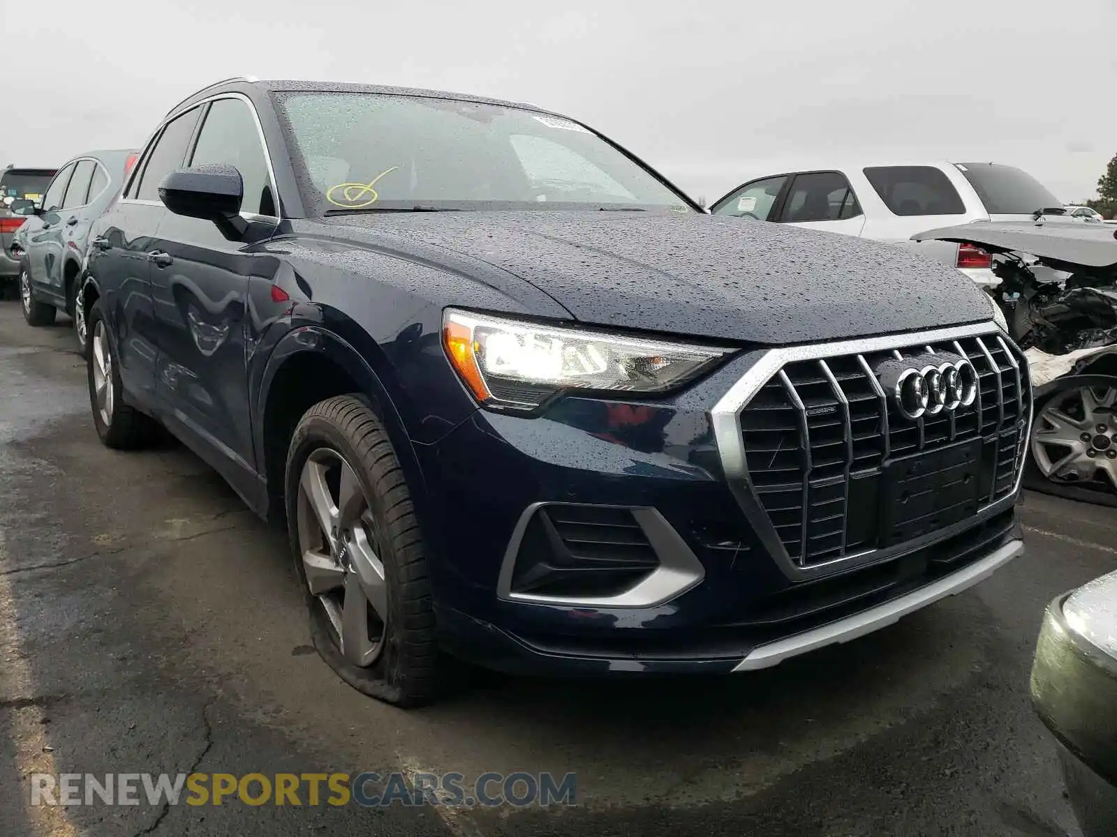 1 Photograph of a damaged car WA1AECF35L1037868 AUDI Q3 2020