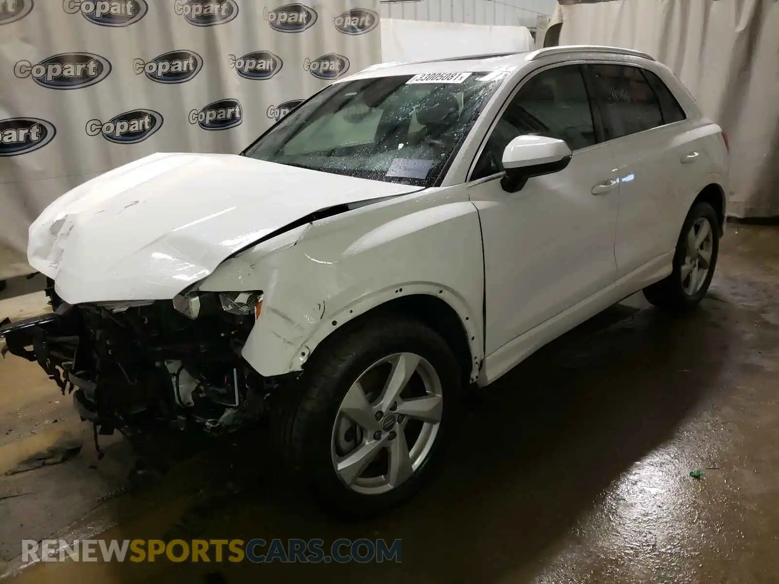 2 Photograph of a damaged car WA1AECF35L1038678 AUDI Q3 2020