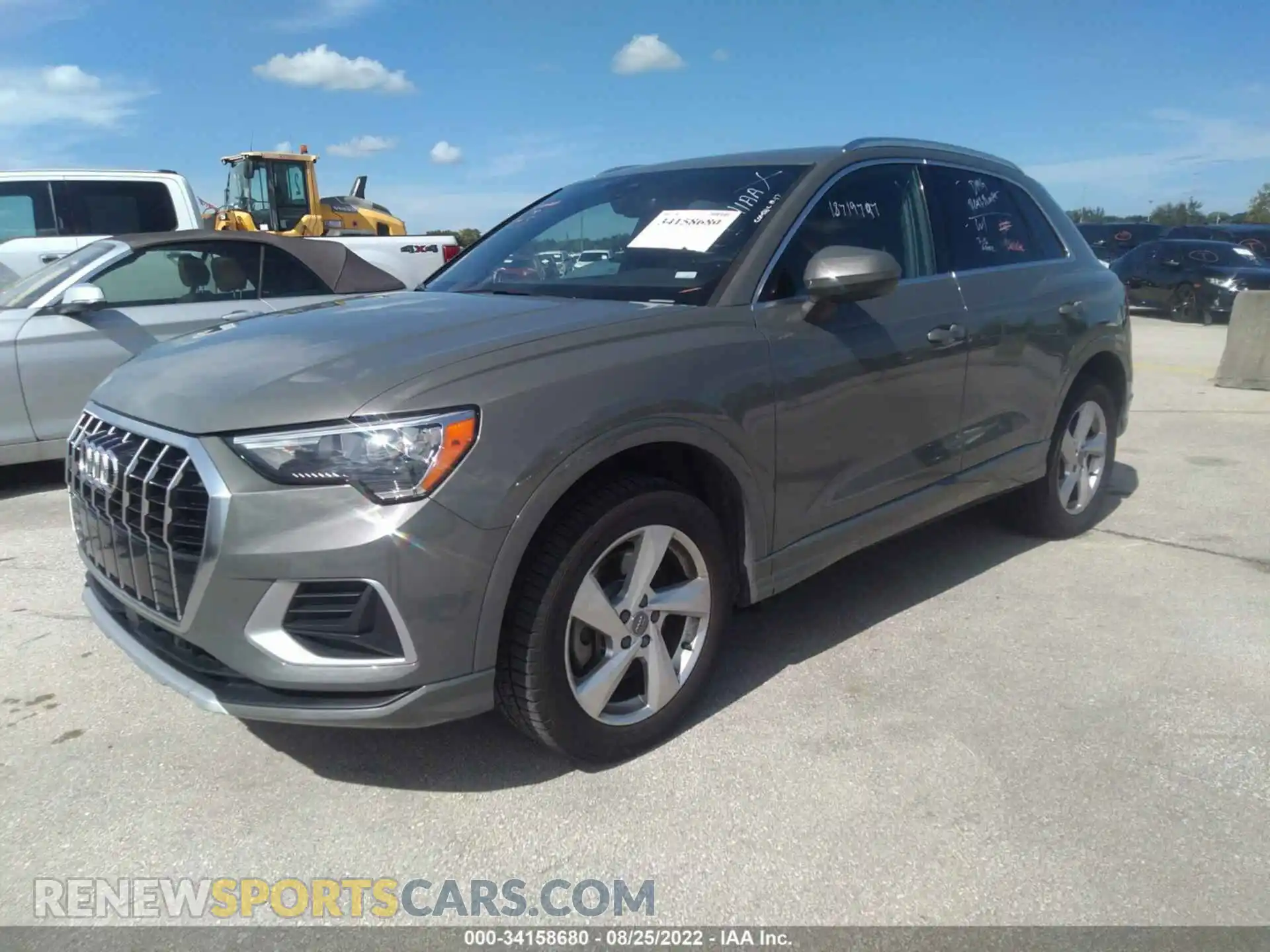 2 Photograph of a damaged car WA1AECF35L1059188 AUDI Q3 2020