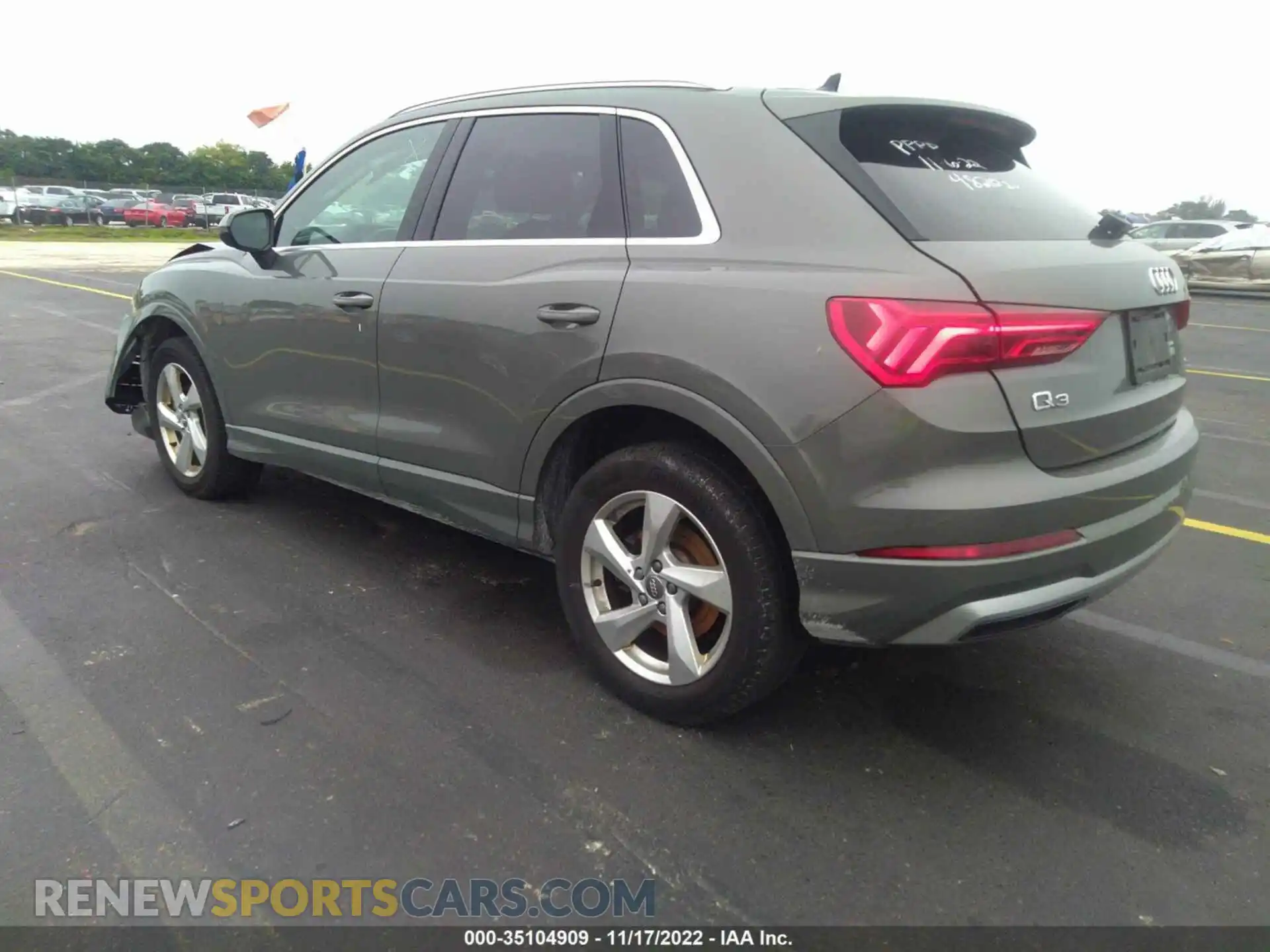 3 Photograph of a damaged car WA1AECF36L1034820 AUDI Q3 2020