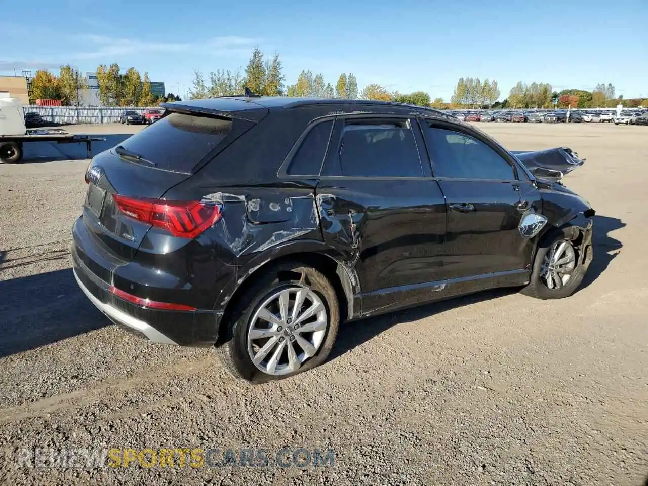 3 Photograph of a damaged car WA1AECF37L1099112 AUDI Q3 2020