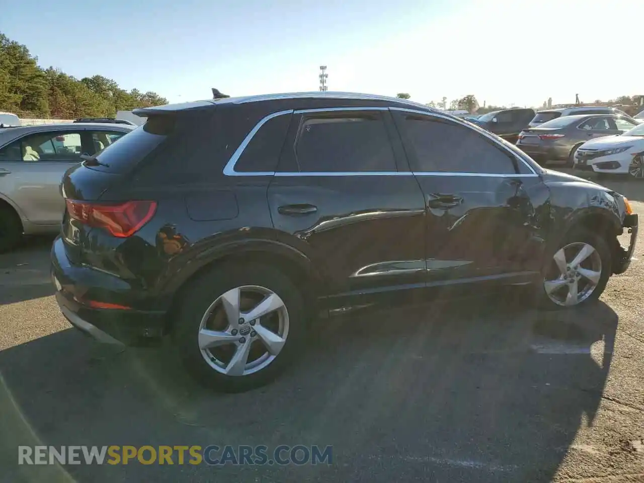 3 Фотография поврежденного автомобиля WA1AECF38L1019669 AUDI Q3 2020