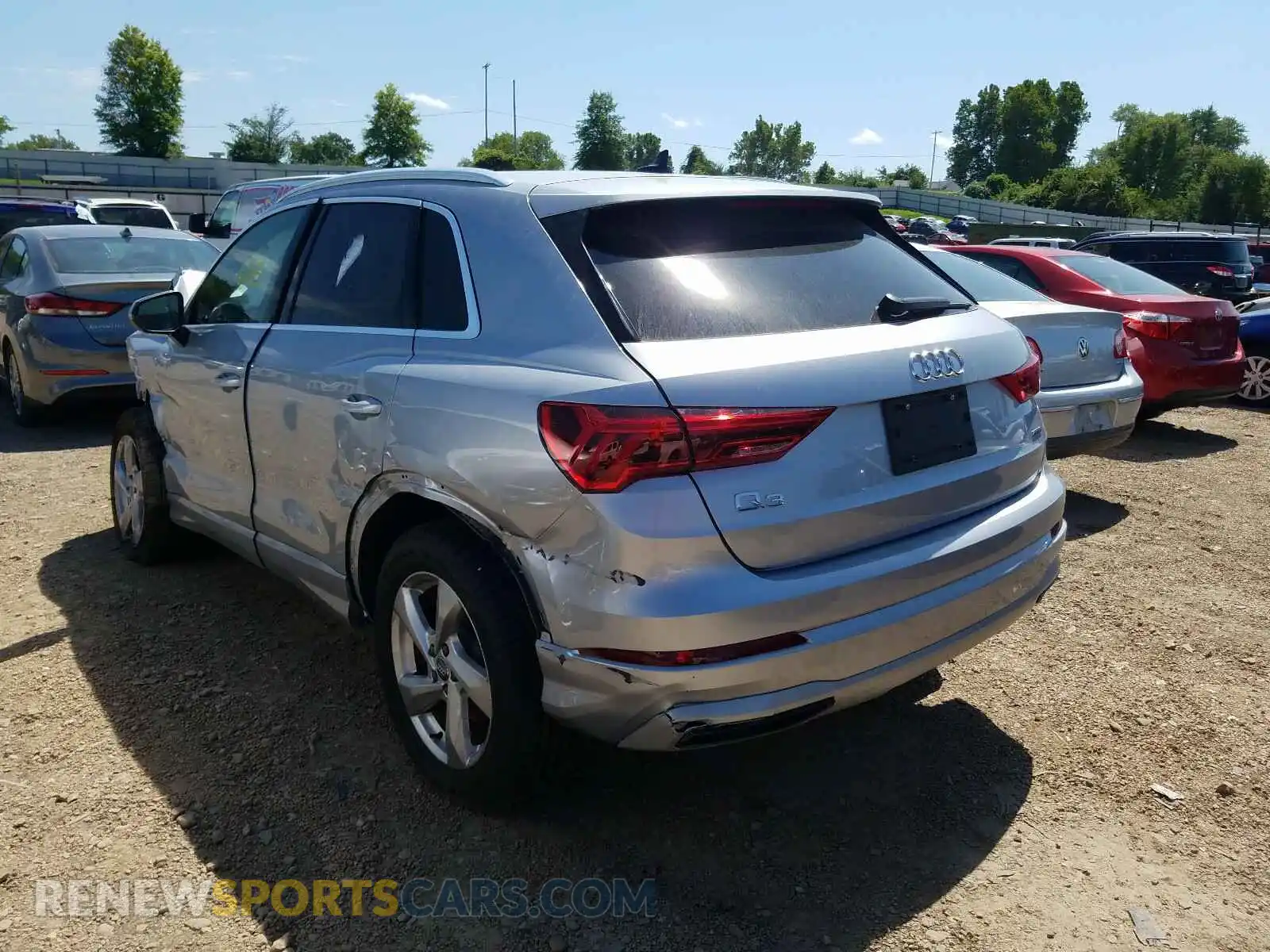 3 Photograph of a damaged car WA1AECF38L1029750 AUDI Q3 2020