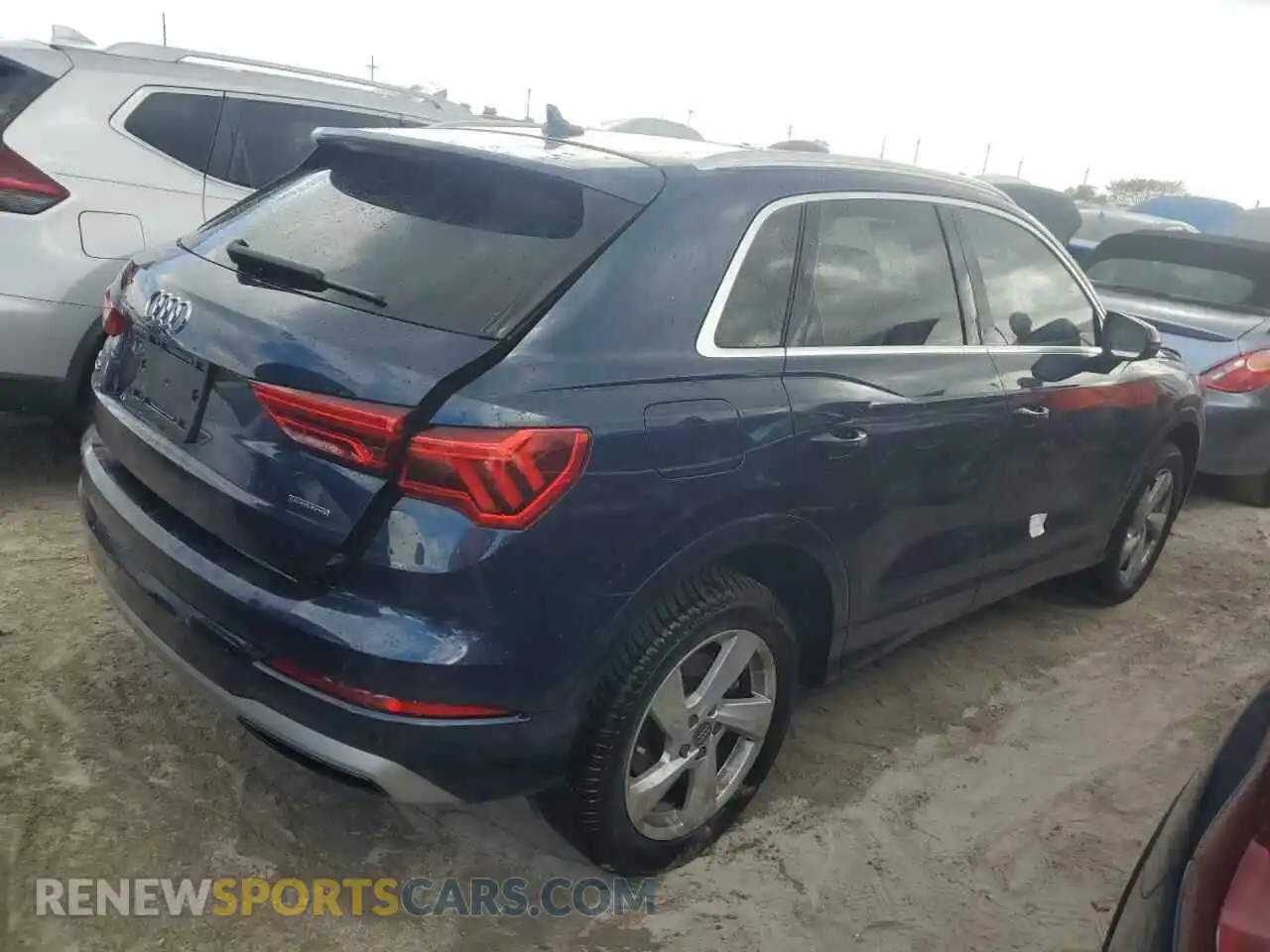 3 Photograph of a damaged car WA1AECF39L1006638 AUDI Q3 2020