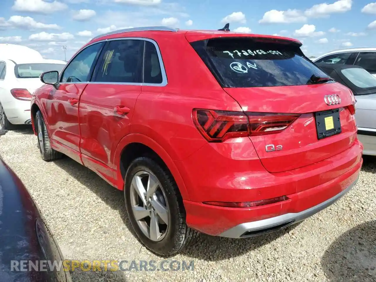 3 Photograph of a damaged car WA1AECF39L1039879 AUDI Q3 2020