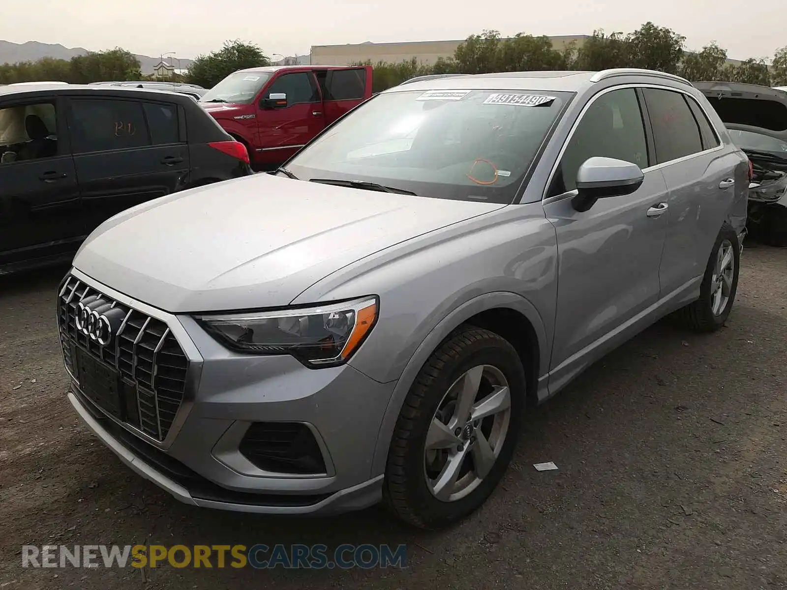 2 Photograph of a damaged car WA1AECF3XL1036036 AUDI Q3 2020