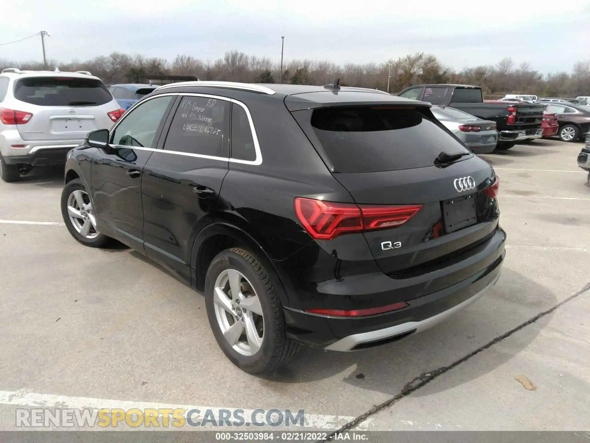 3 Photograph of a damaged car WA1AECF3XL1047800 AUDI Q3 2020