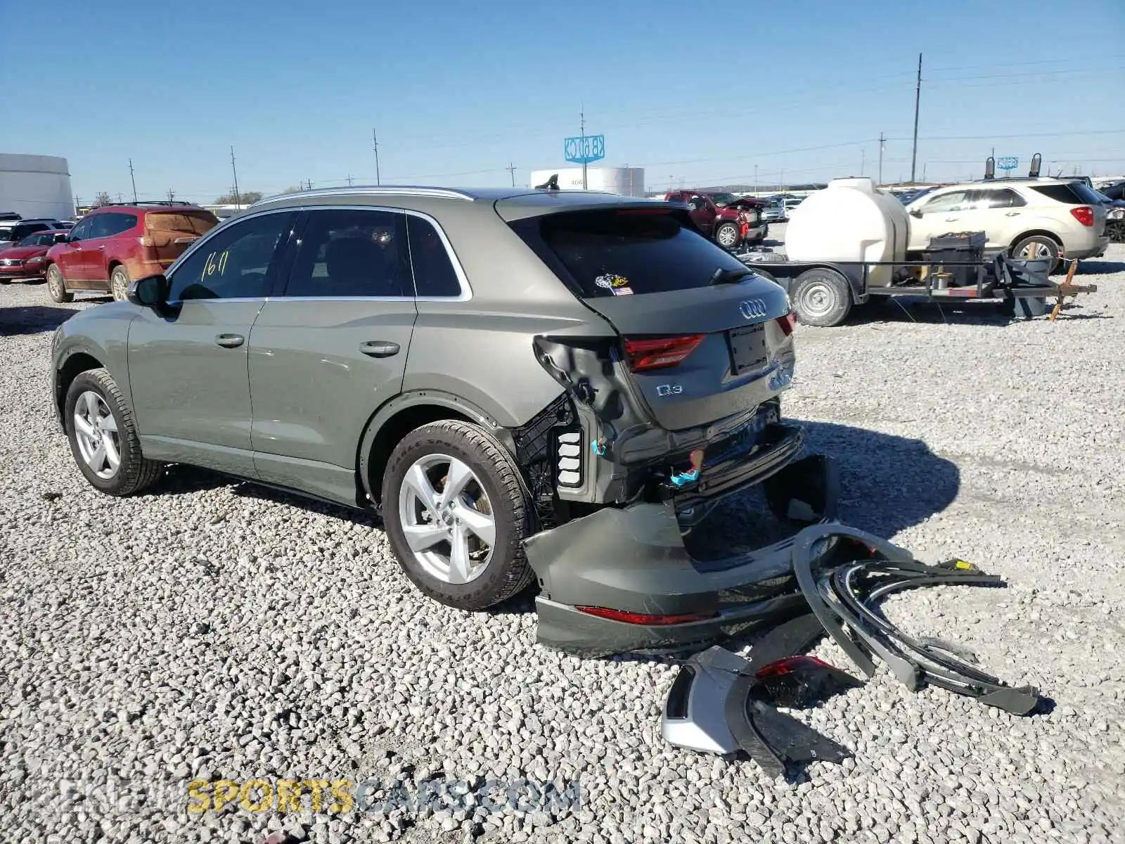 3 Photograph of a damaged car WA1BECF30L1017869 AUDI Q3 2020