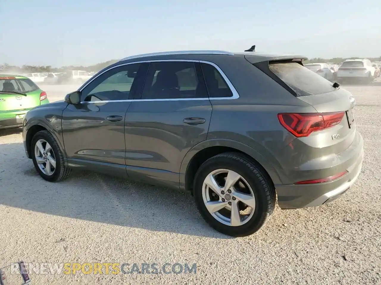 2 Photograph of a damaged car WA1BECF31L1050685 AUDI Q3 2020