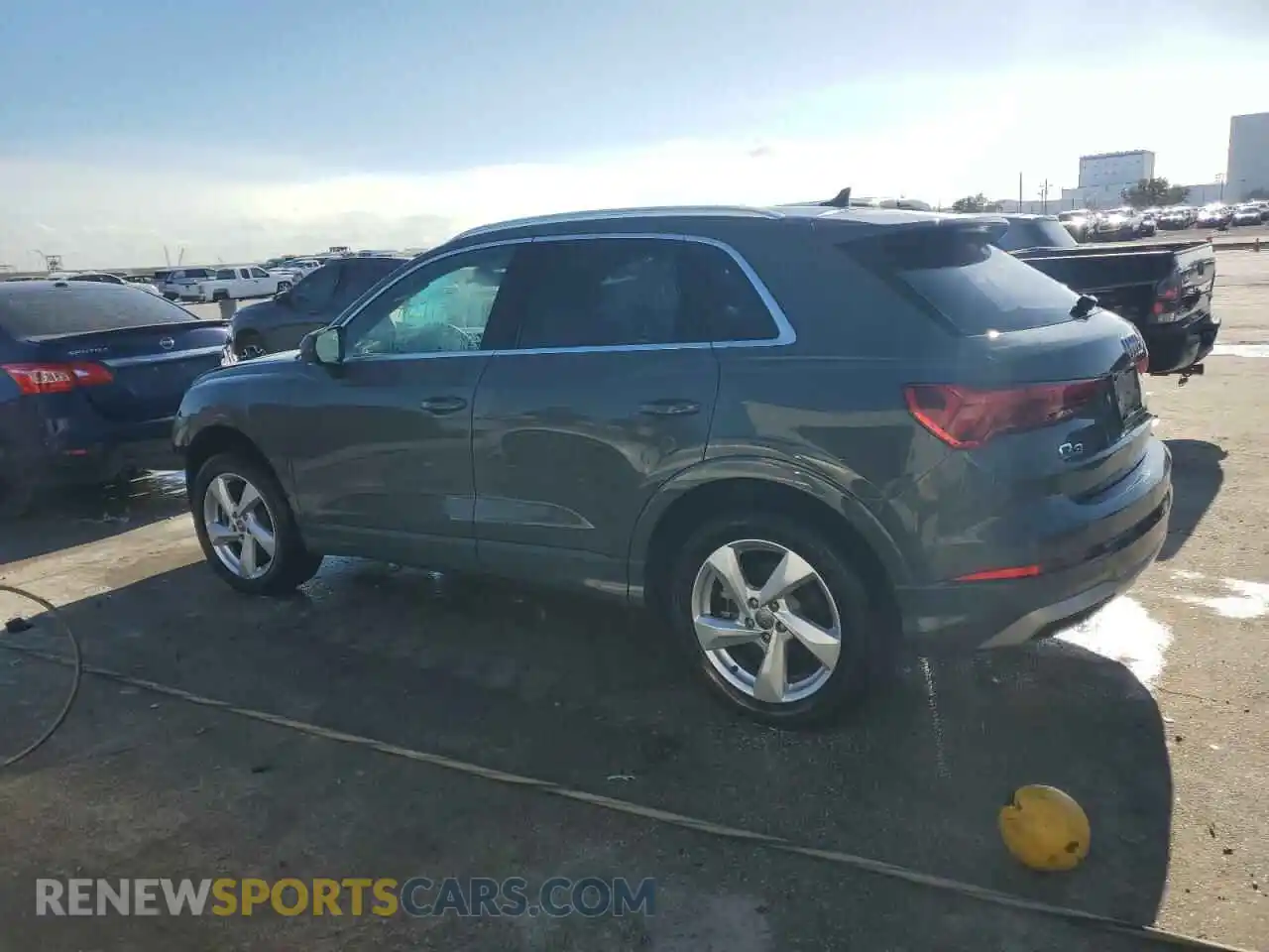 2 Photograph of a damaged car WA1BECF35L1005913 AUDI Q3 2020