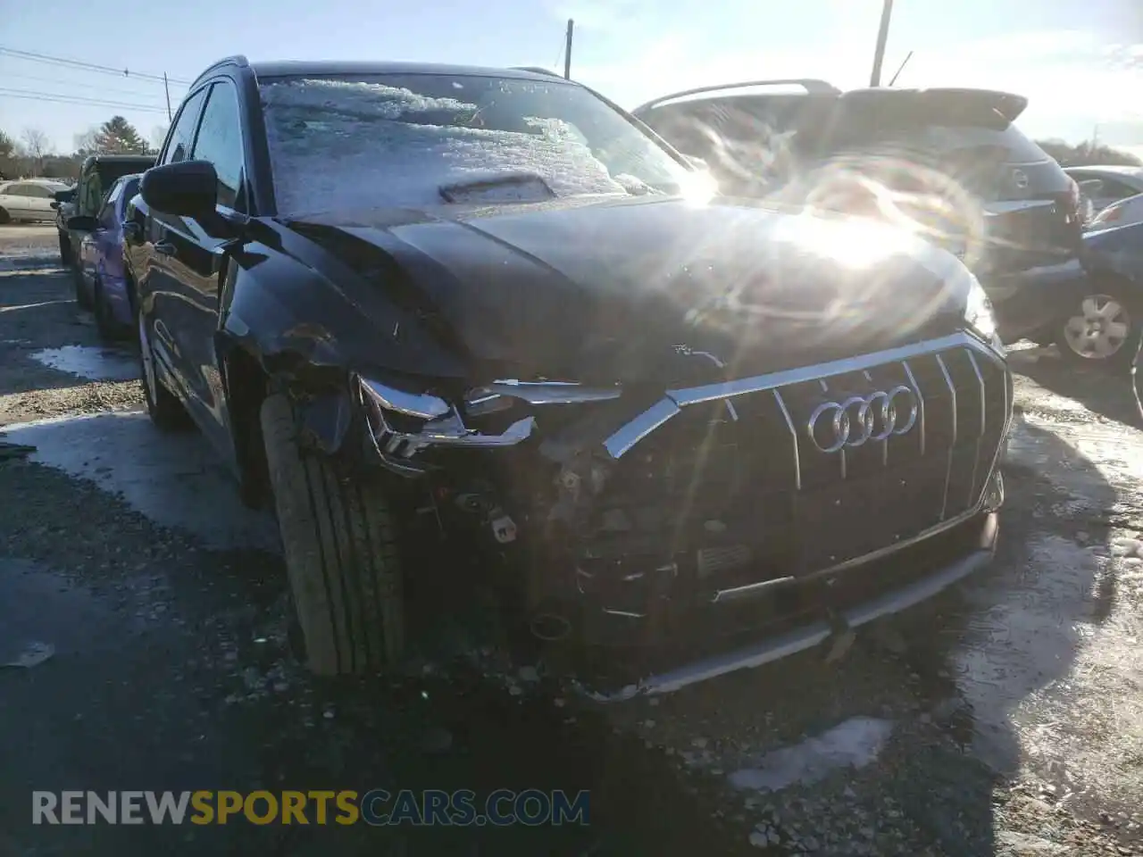 1 Photograph of a damaged car WA1BECF35L1018743 AUDI Q3 2020