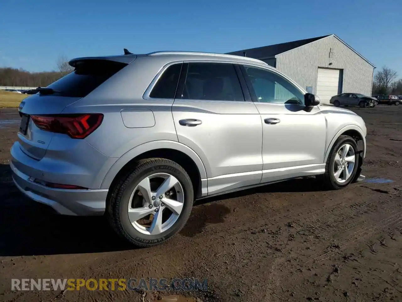 3 Фотография поврежденного автомобиля WA1BECF36L1104966 AUDI Q3 2020