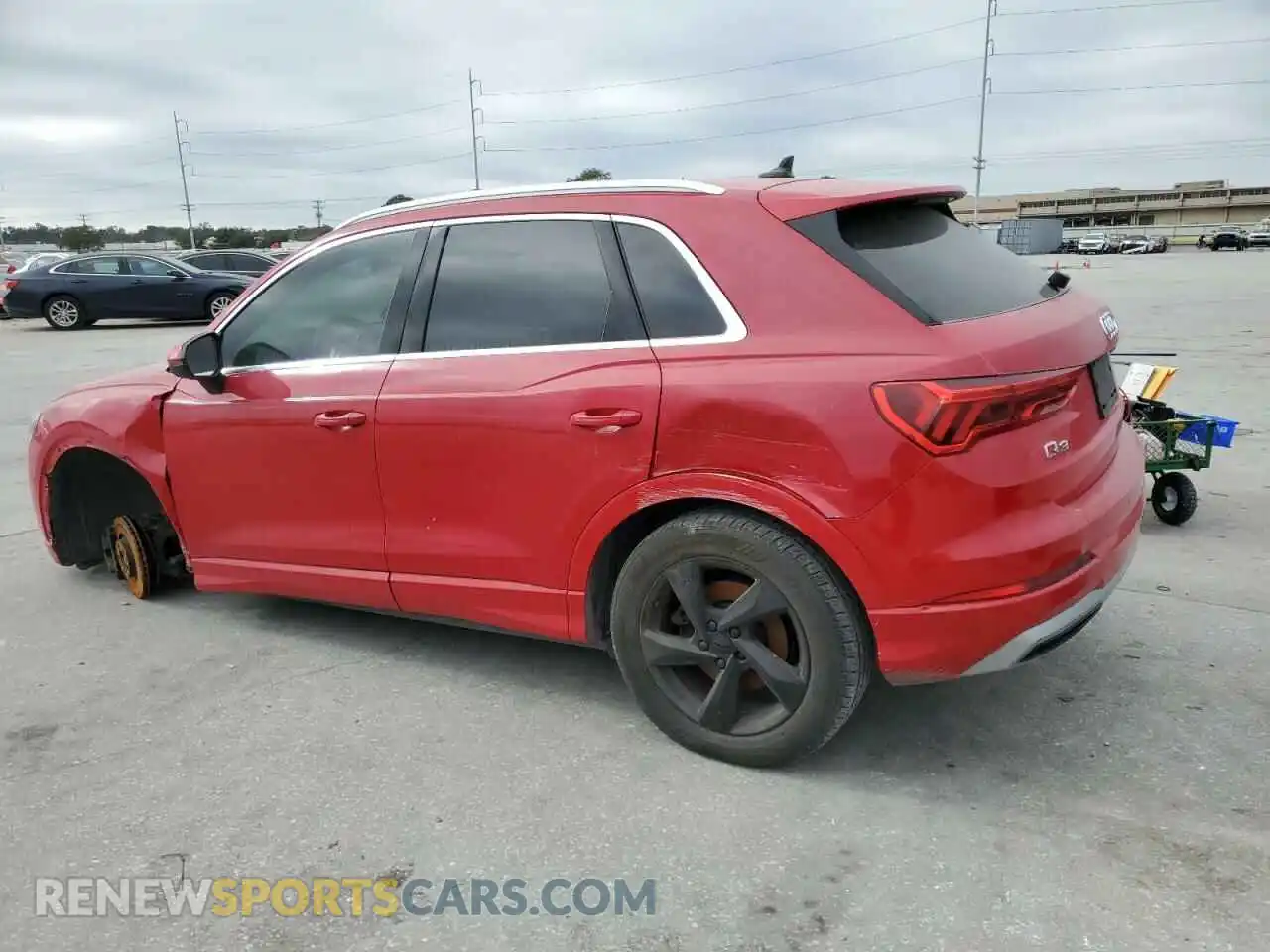 2 Photograph of a damaged car WA1BECF38L1021202 AUDI Q3 2020