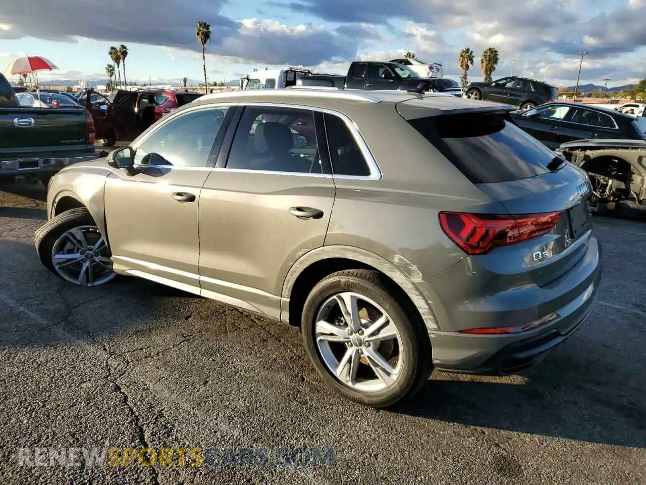 2 Photograph of a damaged car WA1DECF30L1027004 AUDI Q3 2020
