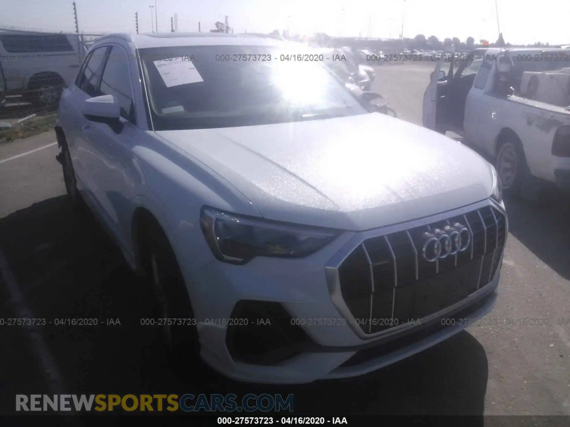 1 Фотография поврежденного автомобиля WA1DECF30L1030601 AUDI Q3 2020