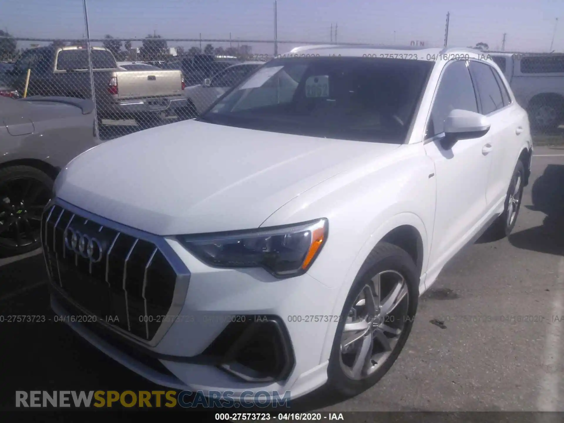 2 Фотография поврежденного автомобиля WA1DECF30L1030601 AUDI Q3 2020