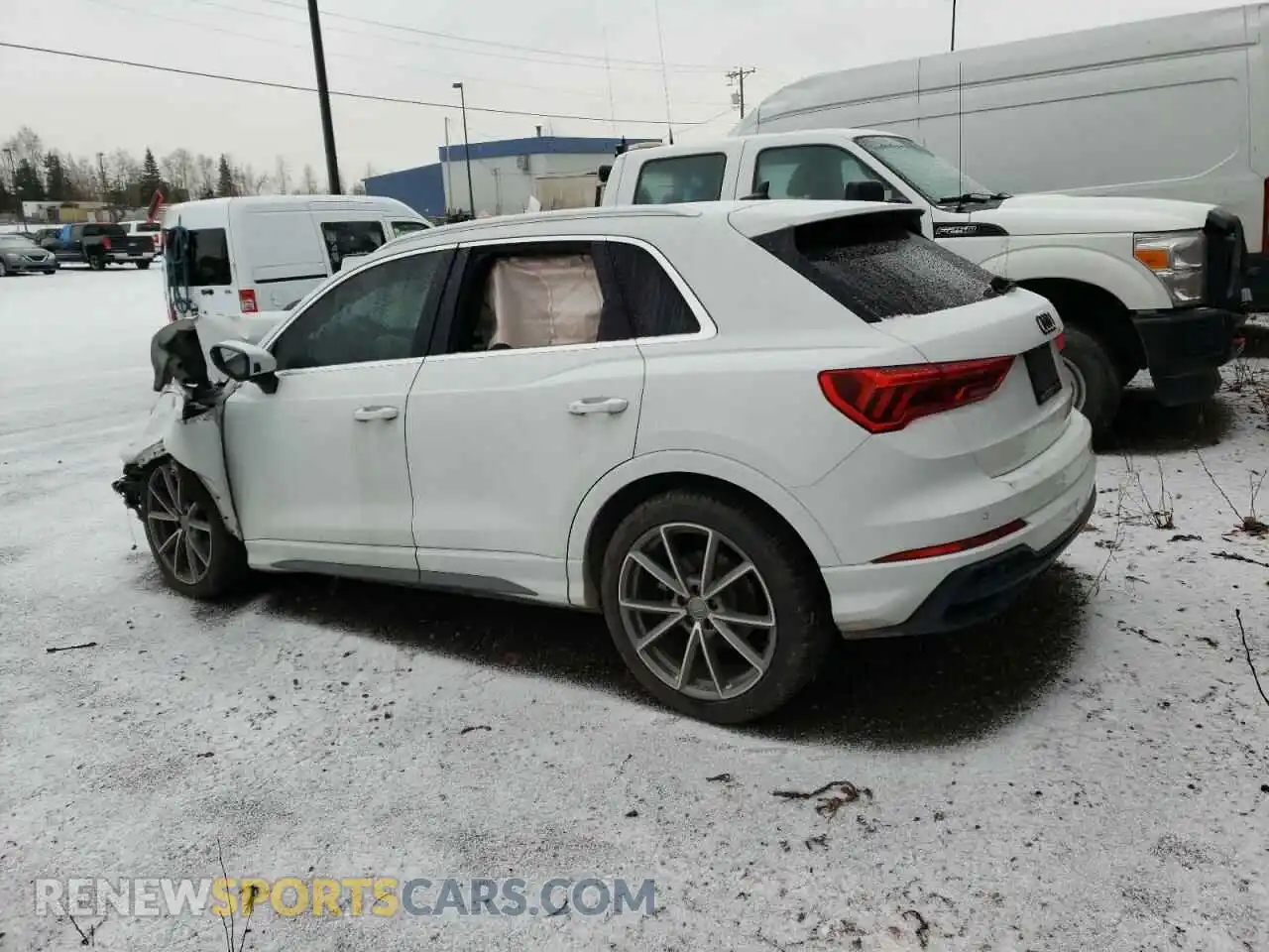 2 Photograph of a damaged car WA1DECF34L1033078 AUDI Q3 2020