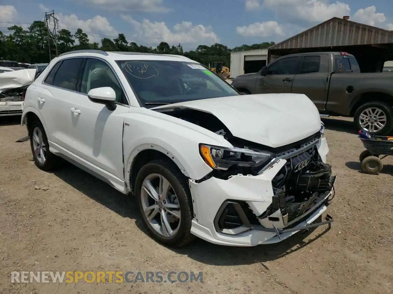 1 Photograph of a damaged car WA1DECF34L1119667 AUDI Q3 2020