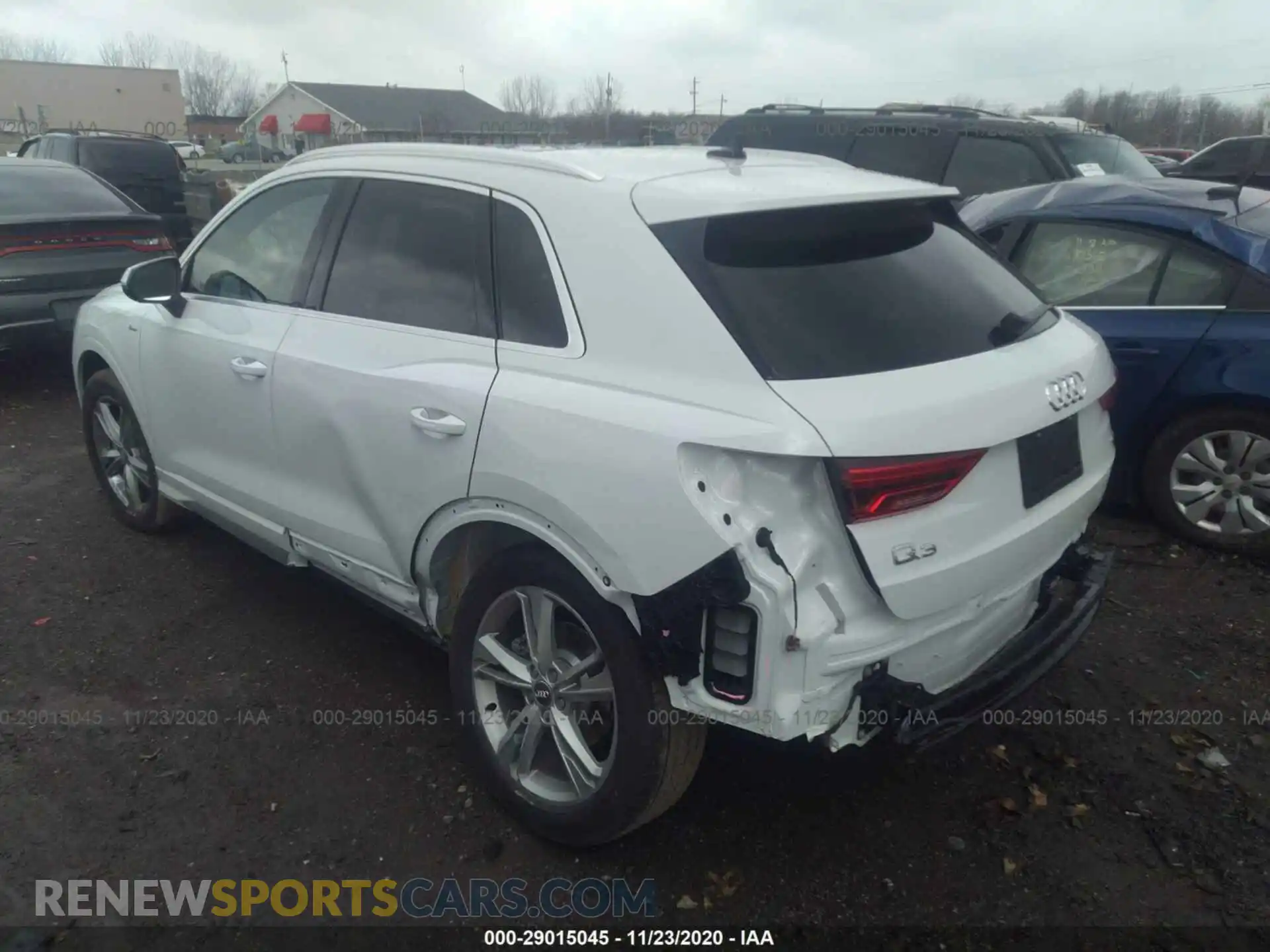 3 Photograph of a damaged car WA1DECF35L1123968 AUDI Q3 2020