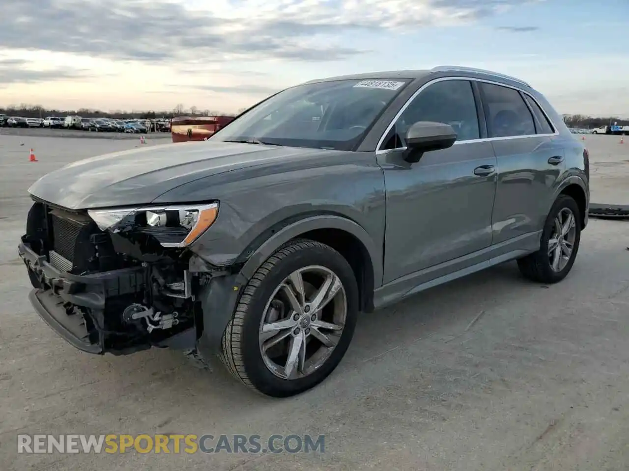 1 Фотография поврежденного автомобиля WA1DECF39L1102542 AUDI Q3 2020