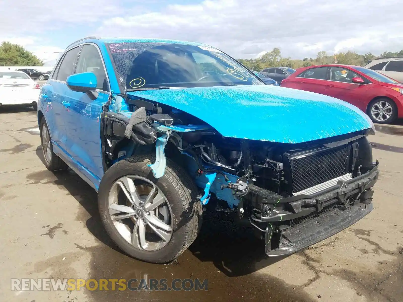 1 Photograph of a damaged car WA1EECF30L1082587 AUDI Q3 2020