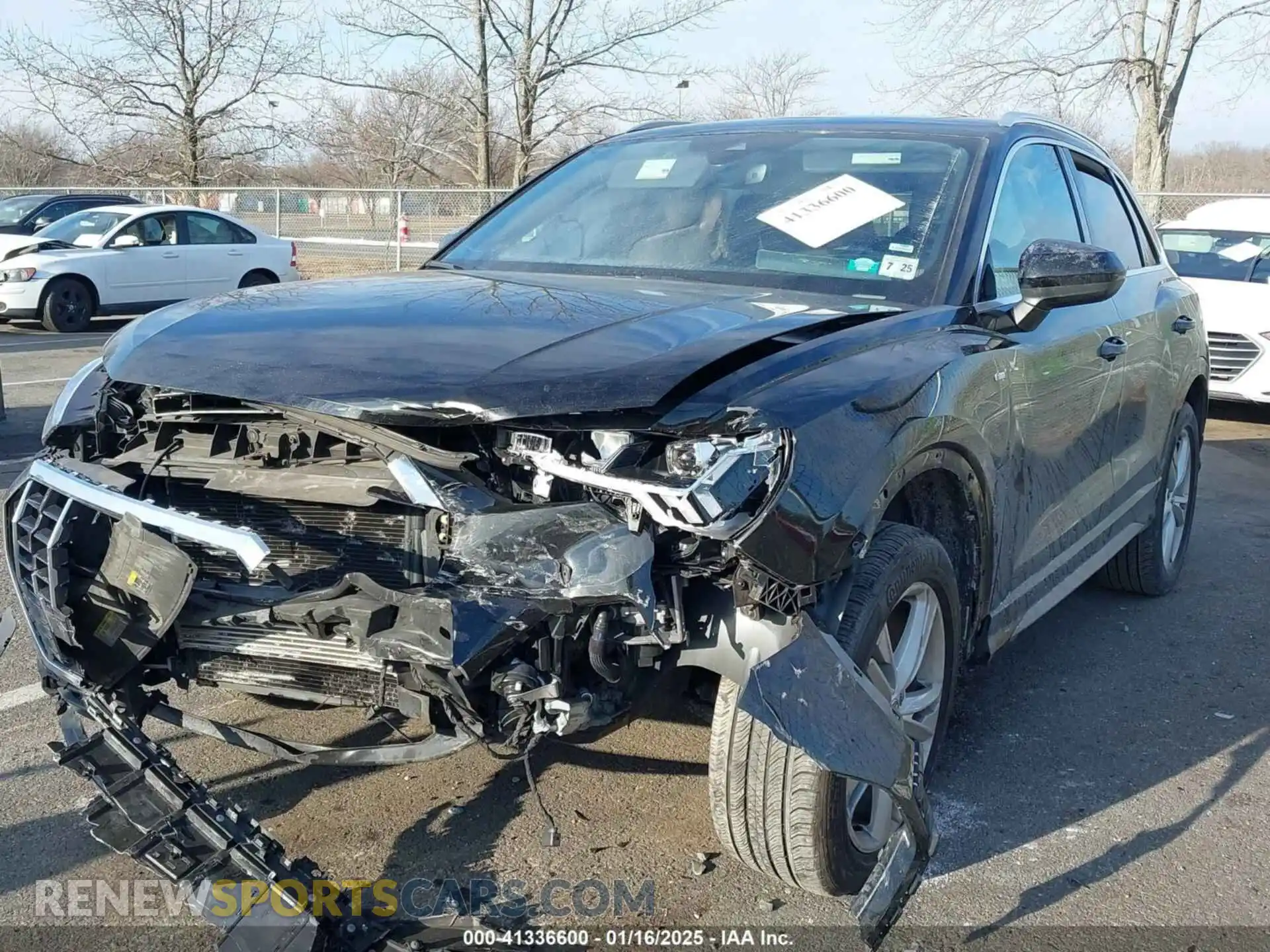 2 Photograph of a damaged car WA1EECF30L1105527 AUDI Q3 2020