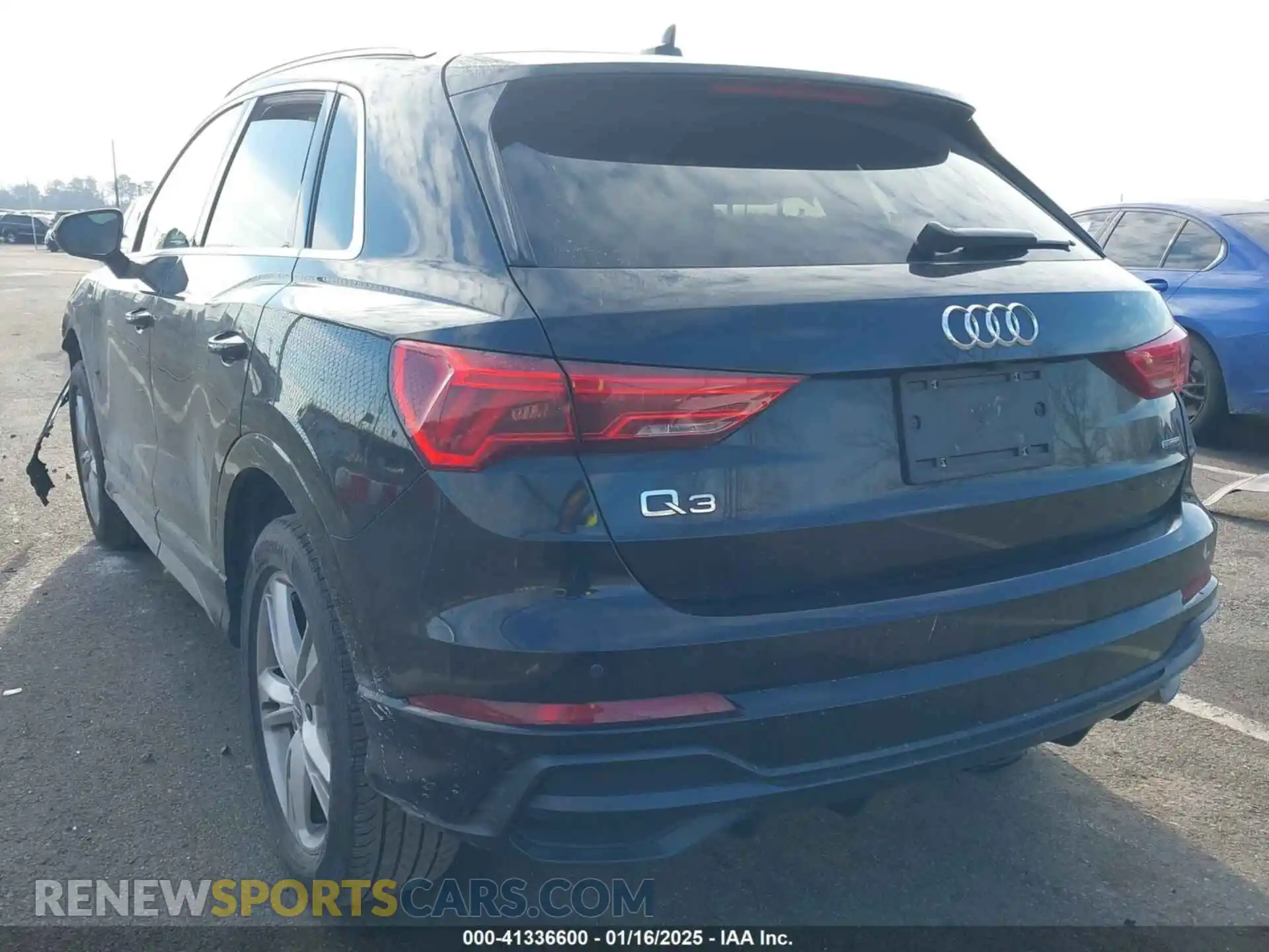 3 Photograph of a damaged car WA1EECF30L1105527 AUDI Q3 2020