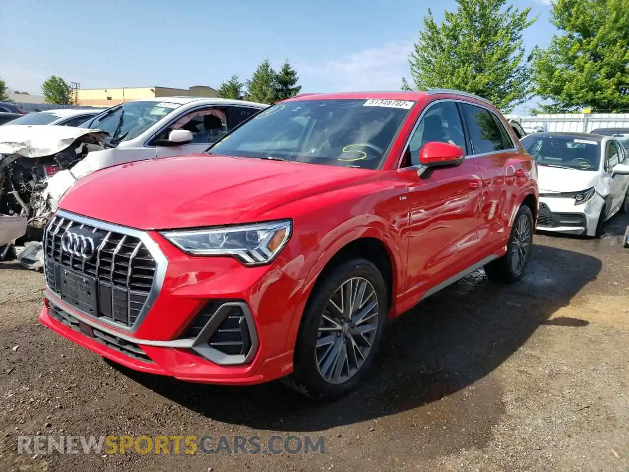 2 Фотография поврежденного автомобиля WA1EECF31L1041451 AUDI Q3 2020