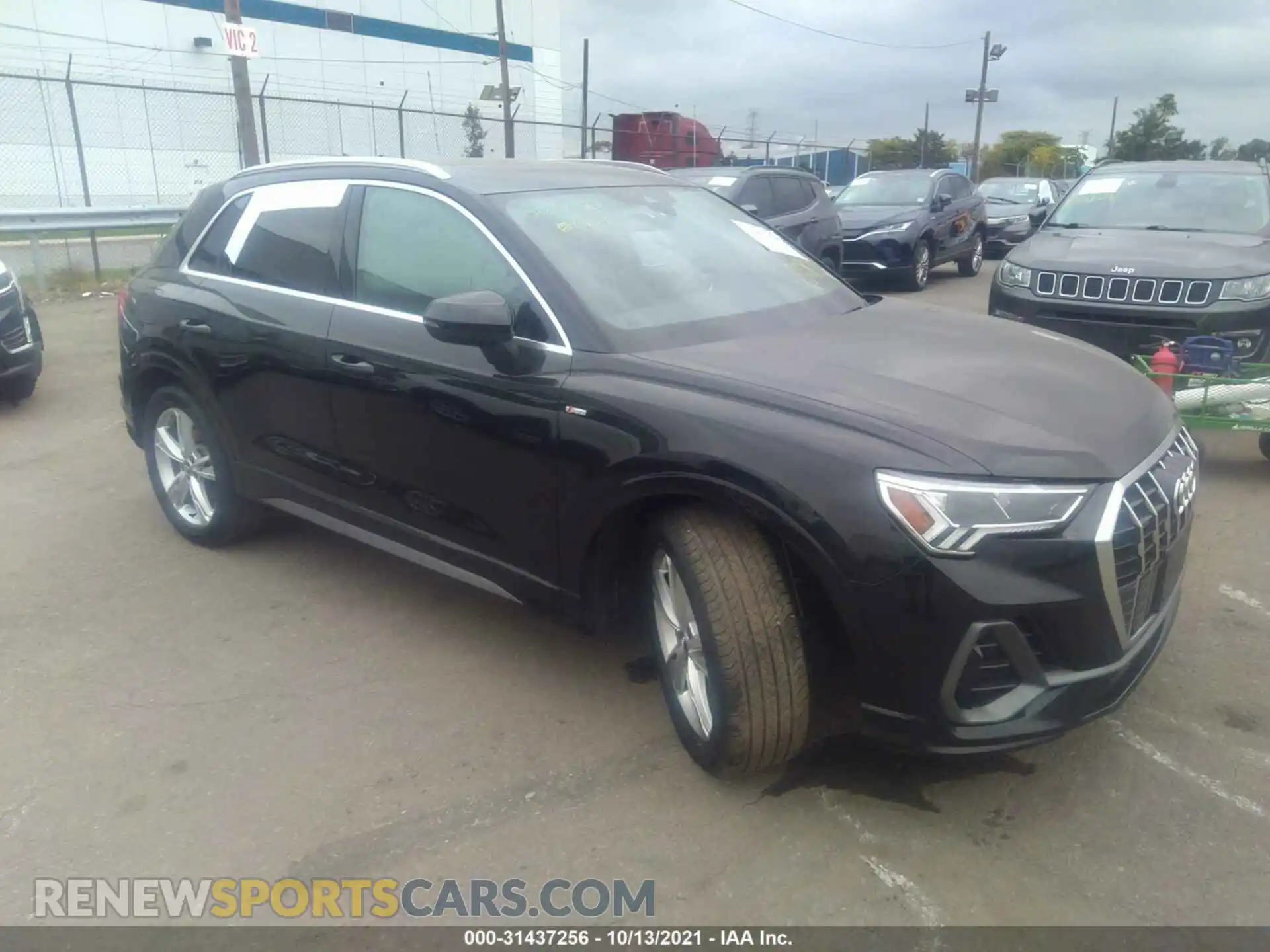 1 Photograph of a damaged car WA1EECF32L1063538 AUDI Q3 2020