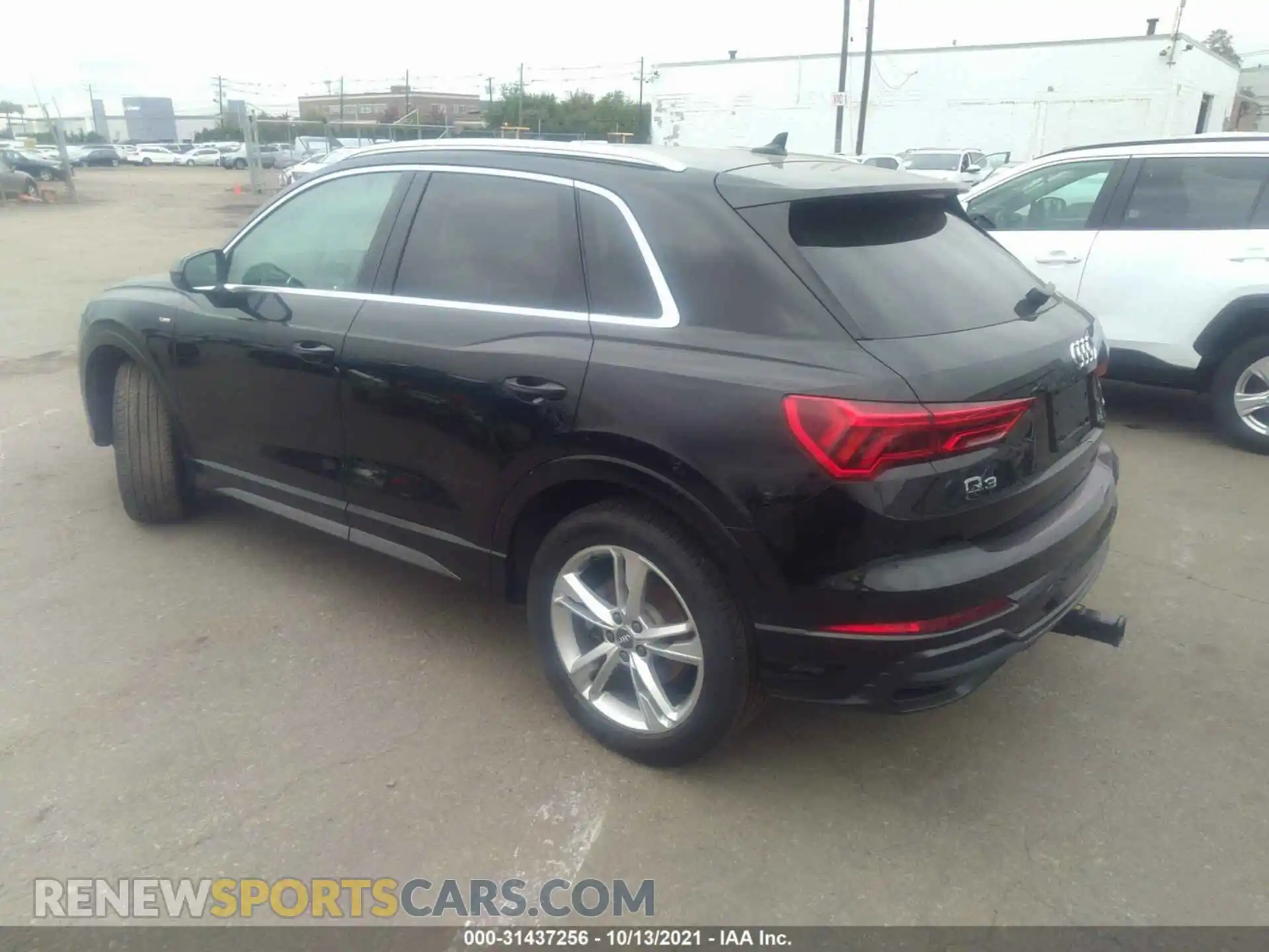 3 Photograph of a damaged car WA1EECF32L1063538 AUDI Q3 2020