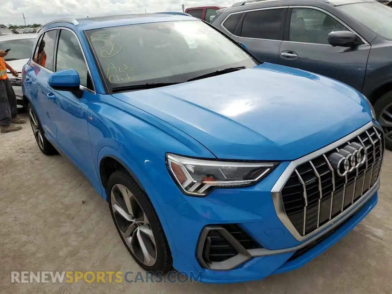 1 Photograph of a damaged car WA1EECF33L1001212 AUDI Q3 2020