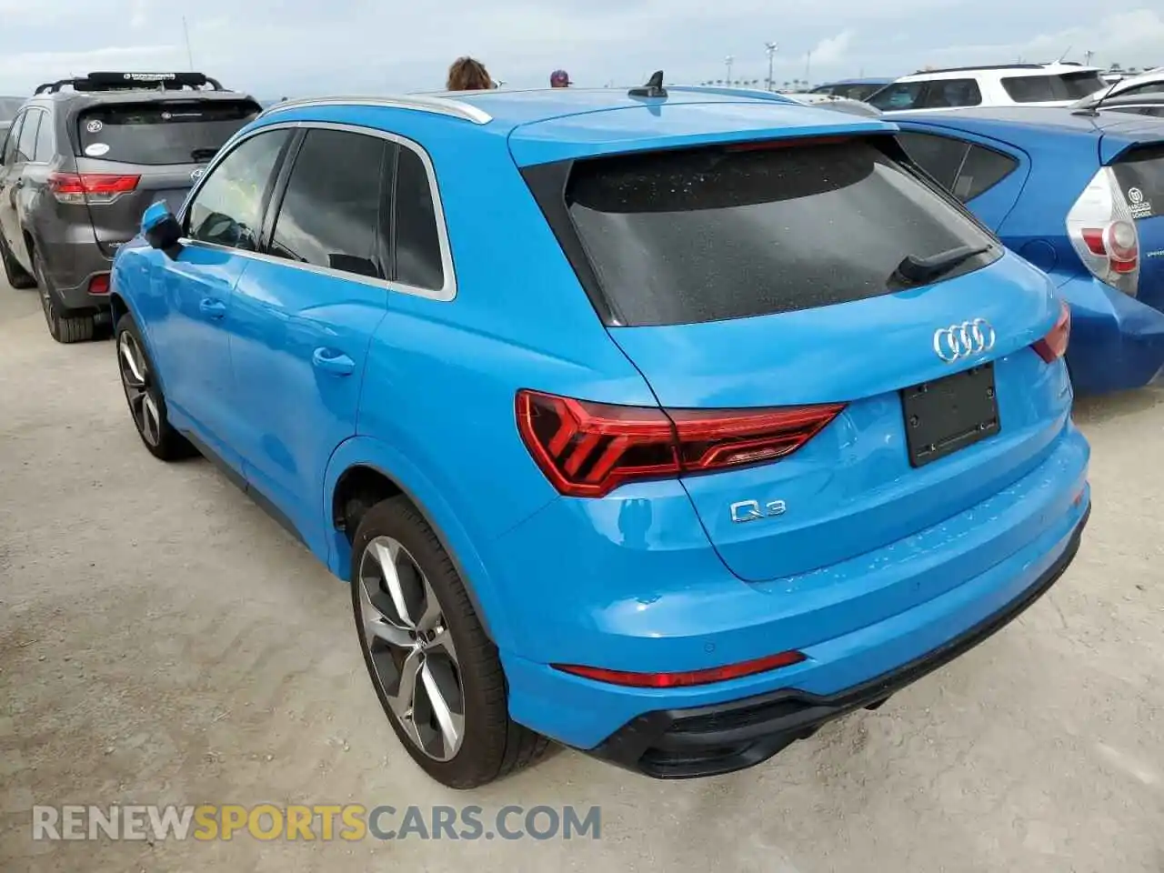 3 Photograph of a damaged car WA1EECF33L1001212 AUDI Q3 2020