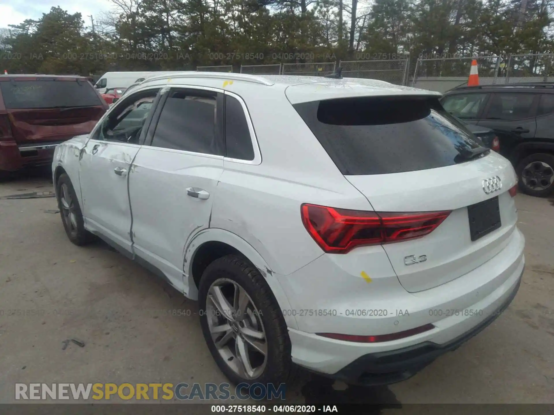 3 Photograph of a damaged car WA1EECF34L1045316 AUDI Q3 2020