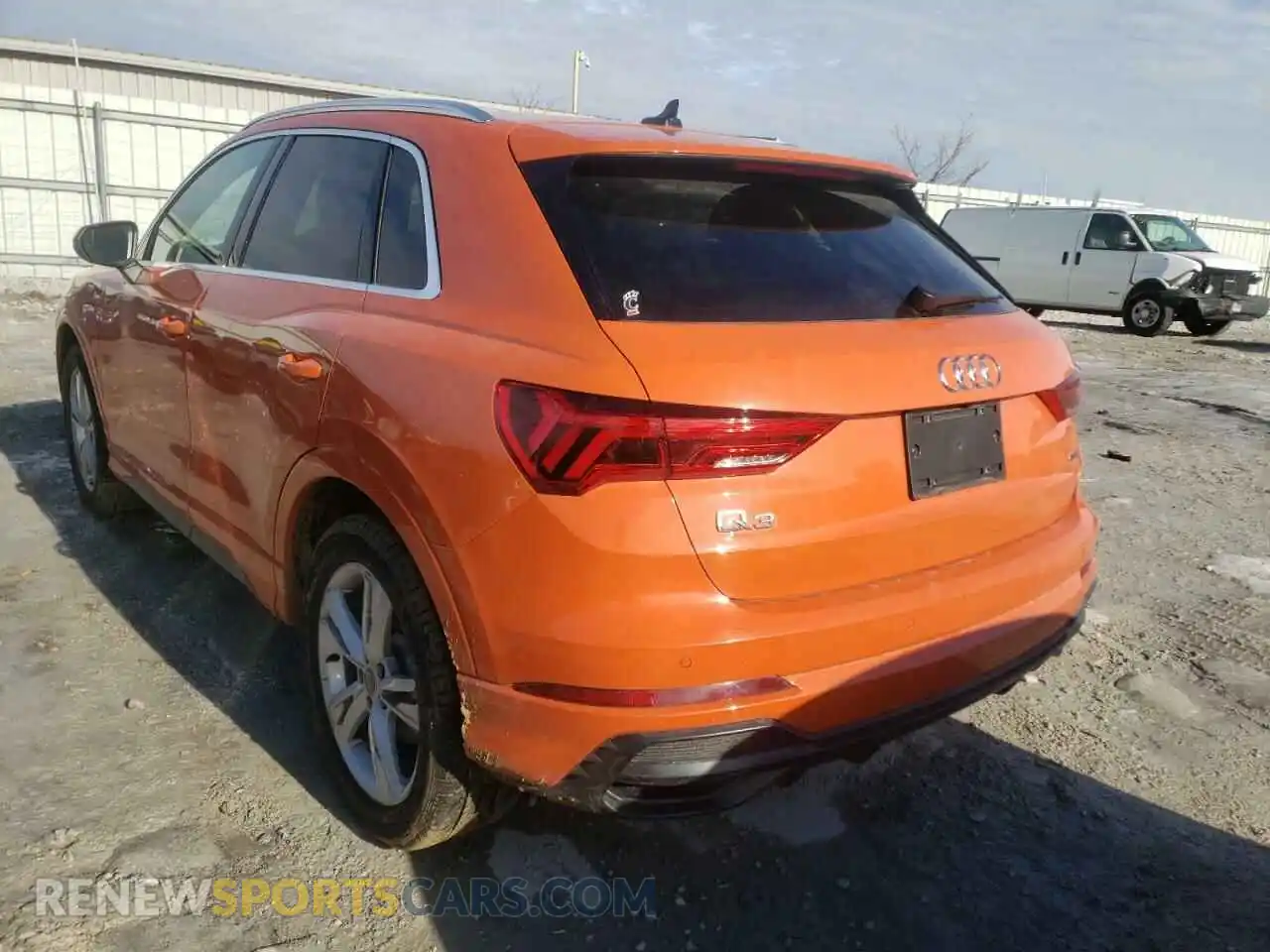 3 Photograph of a damaged car WA1EECF34L1075643 AUDI Q3 2020
