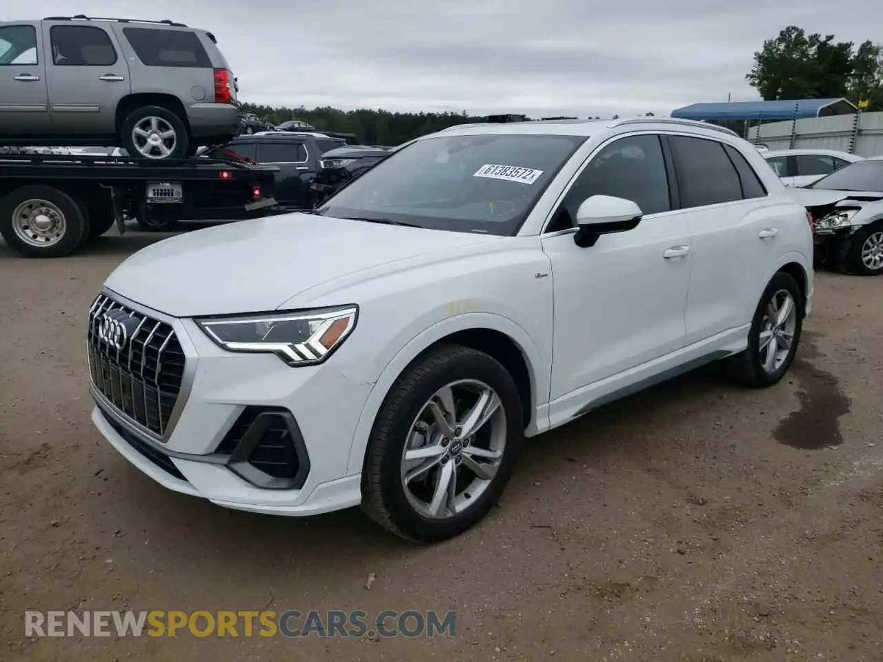 2 fotografías del automóvil dañado WA1EECF35L1043610 AUDI Q3 2020