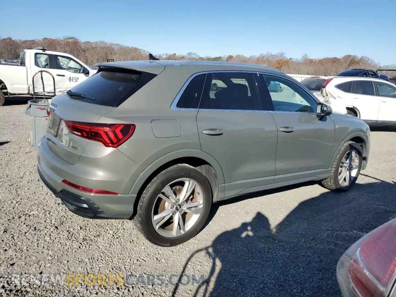 3 Photograph of a damaged car WA1EECF36L1113941 AUDI Q3 2020