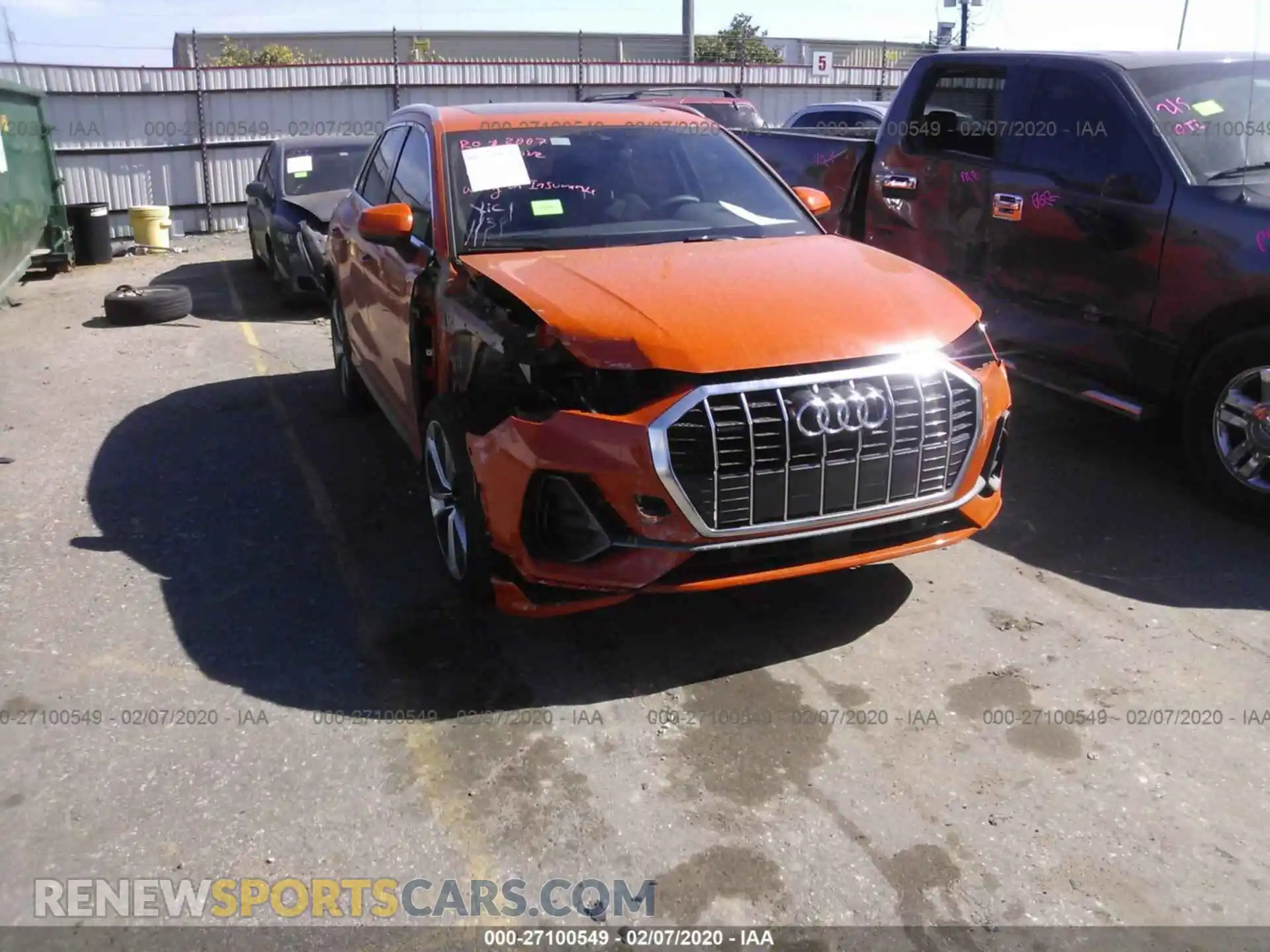 1 Photograph of a damaged car WA1EECF39L1034893 AUDI Q3 2020