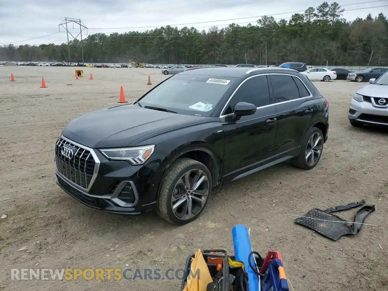 1 Photograph of a damaged car WA1FECF30L1111140 AUDI Q3 2020