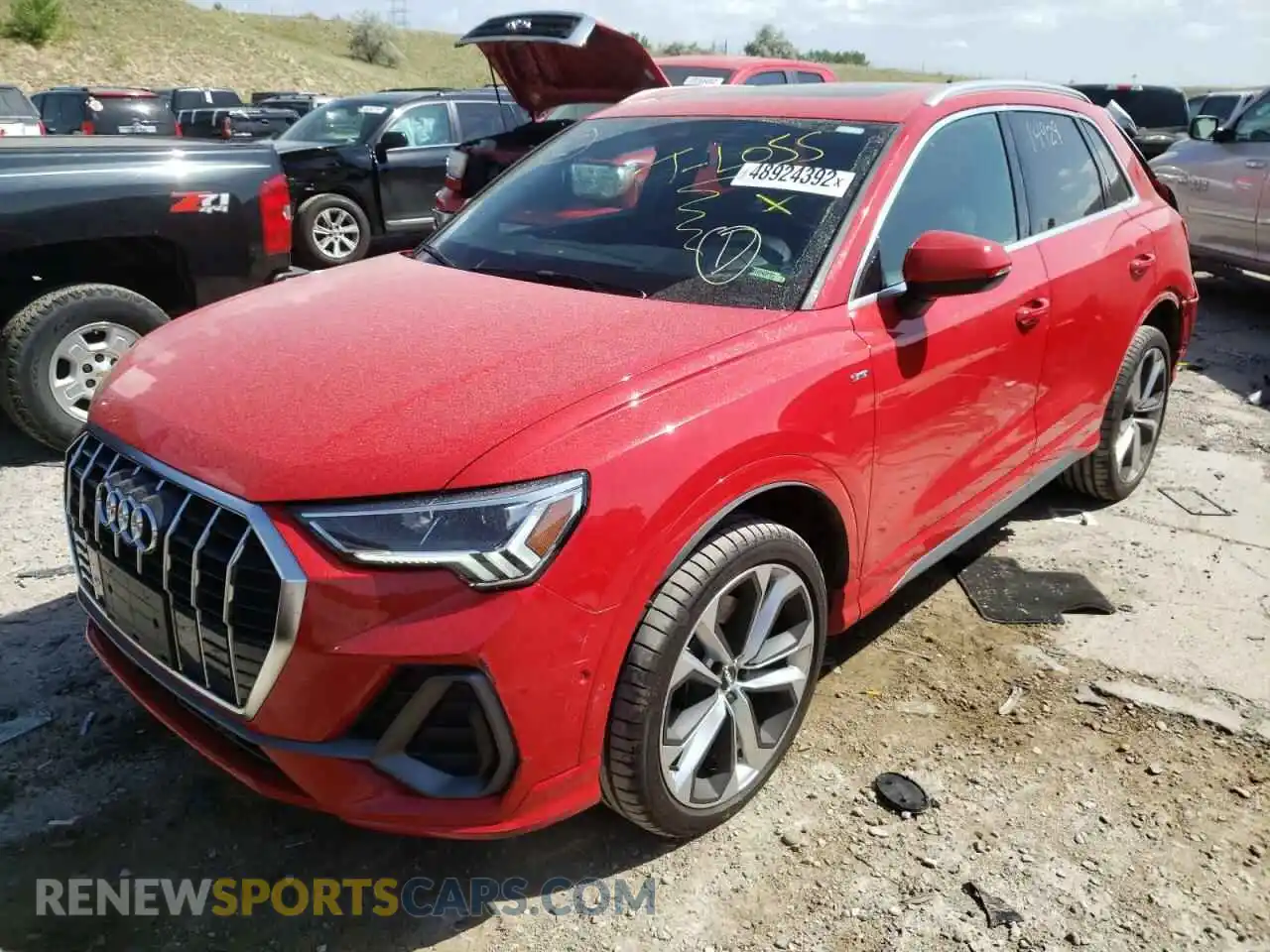 2 Photograph of a damaged car WA1FECF38L1121639 AUDI Q3 2020