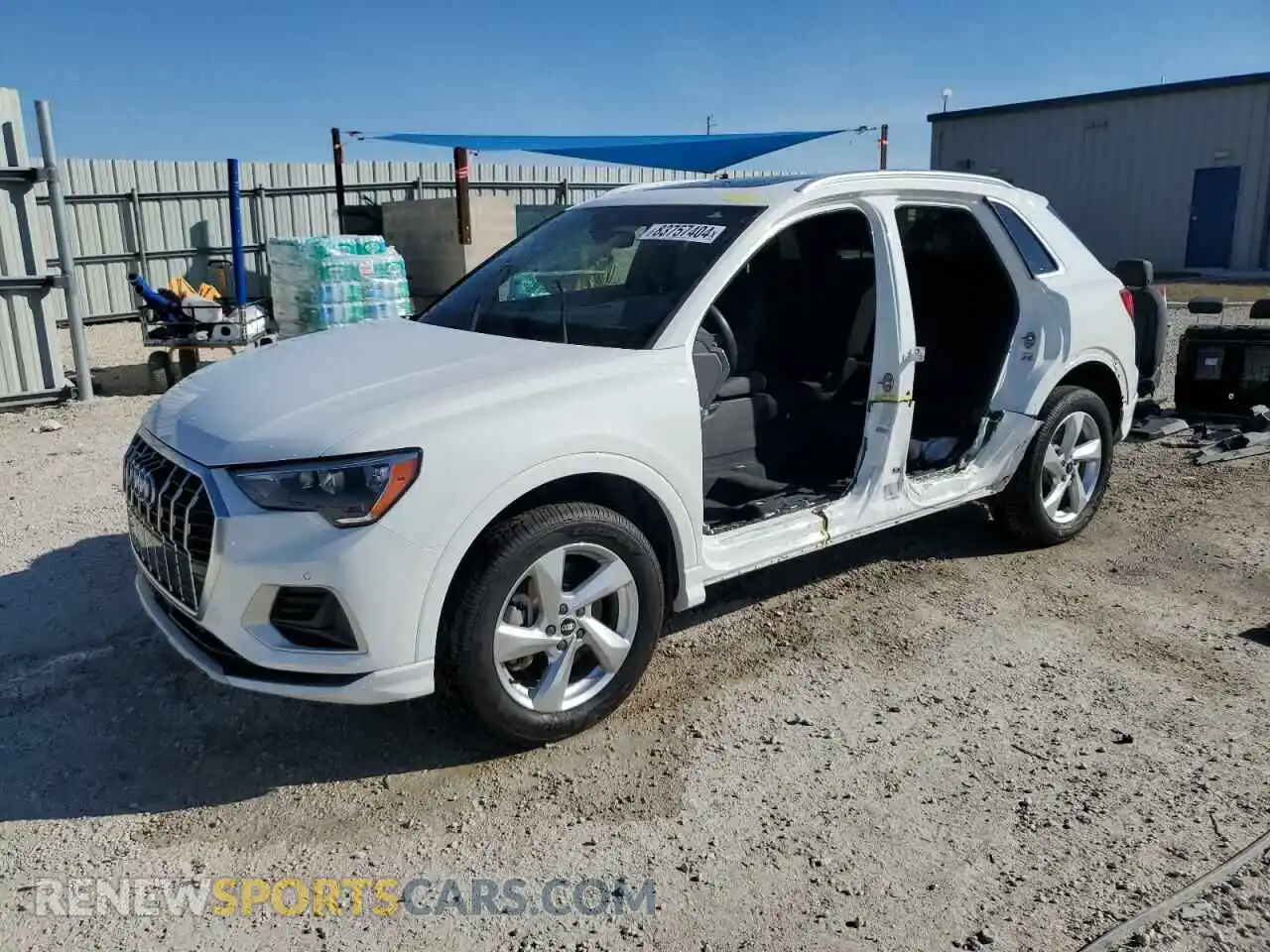 1 Photograph of a damaged car WA1AUCF32M1058424 AUDI Q3 2021