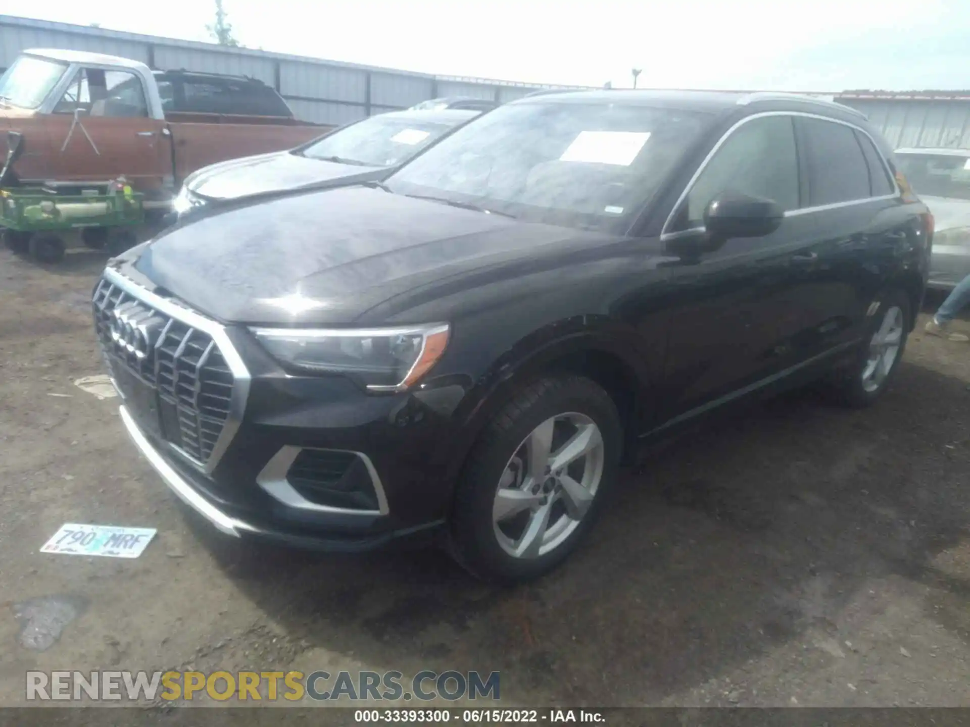 2 Photograph of a damaged car WA1AUCF32M1058696 AUDI Q3 2021
