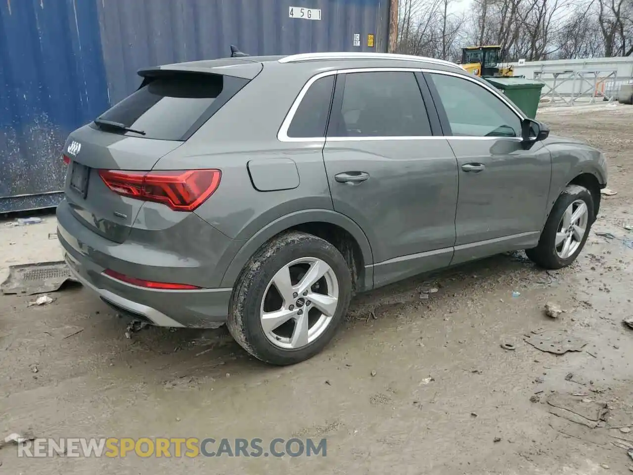 3 Photograph of a damaged car WA1AUCF33M1100504 AUDI Q3 2021