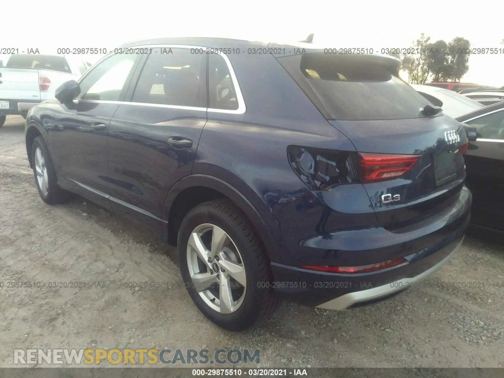 3 Photograph of a damaged car WA1AUCF34M1070672 AUDI Q3 2021
