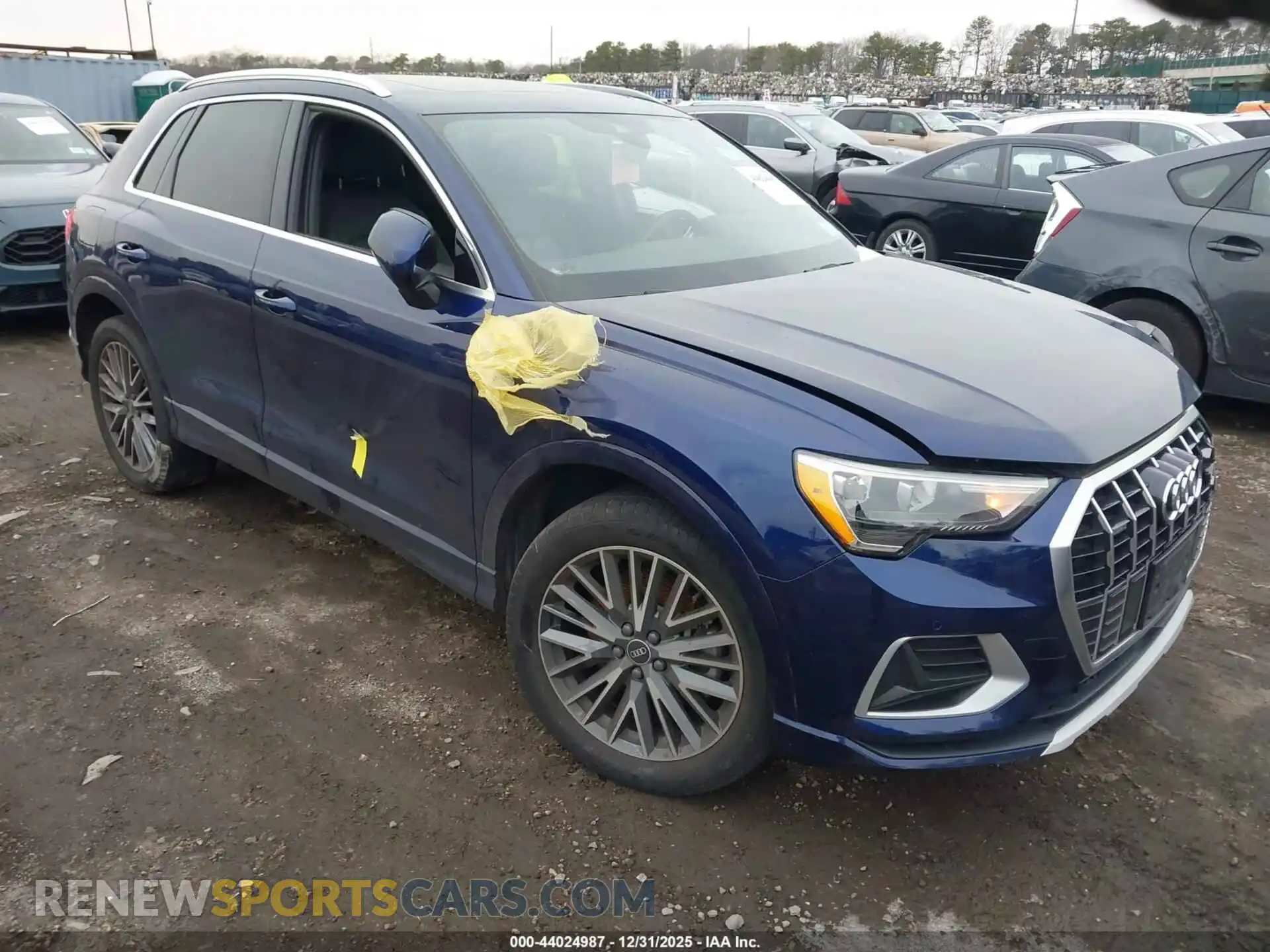 1 Photograph of a damaged car WA1AUCF34M1070834 AUDI Q3 2021