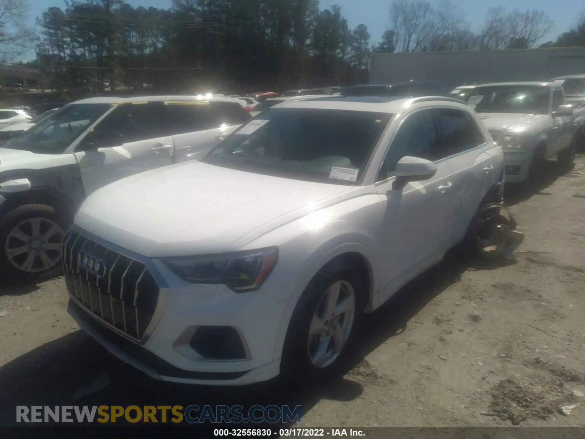 2 Photograph of a damaged car WA1AUCF35M1063178 AUDI Q3 2021